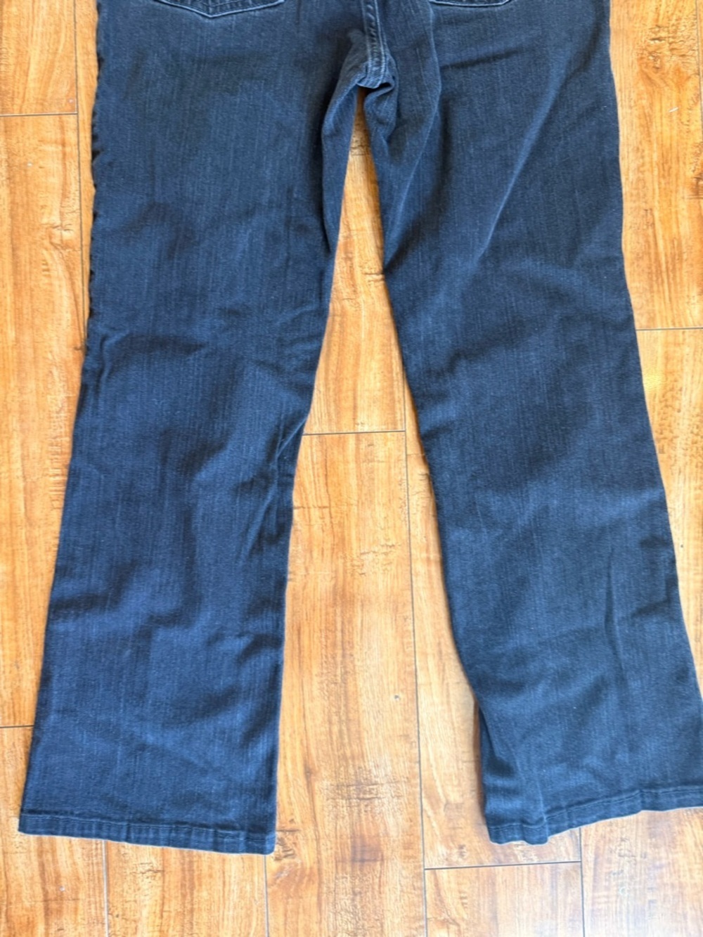 CARHARTT Women’s Black Straight Original Fit Cropped Short Jeans Size 6 - Picture 10 of 10